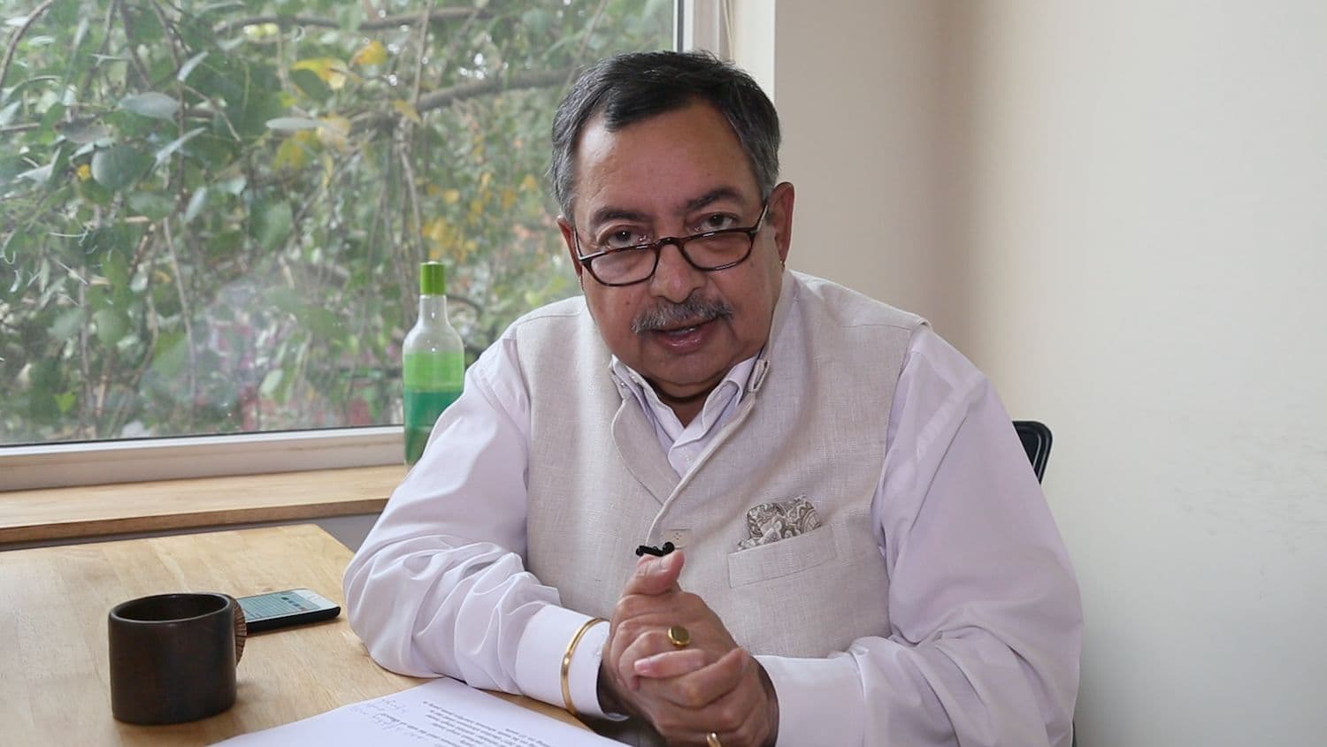 विनोद दुआ और आकार पटेल के ख़िलाफ़ एफ़आईआर दर्ज